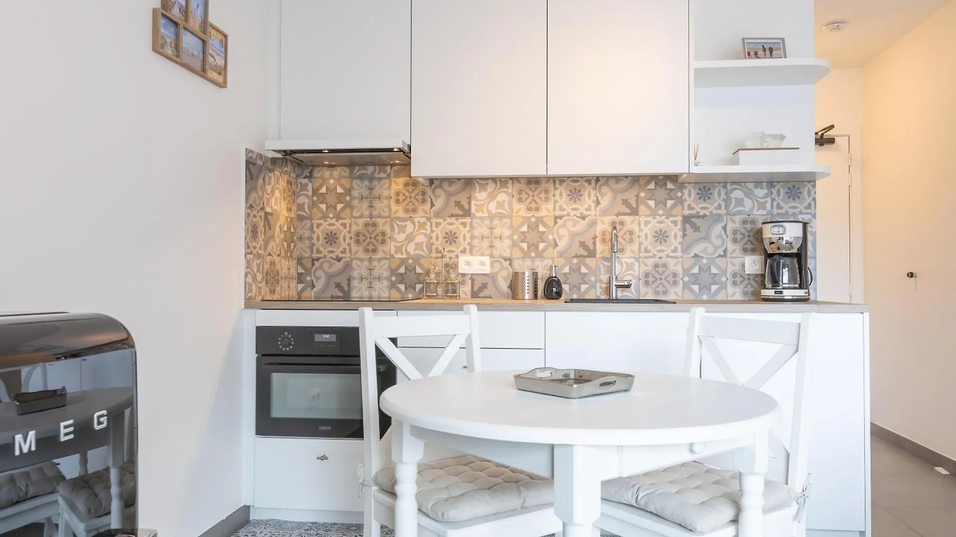 Luxe Studio Athena Vlakbij Het Strand Van Oostende Ostend